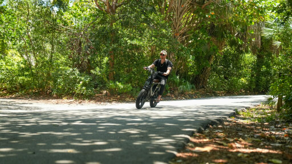 mukkpetebike-Yfyl_emNMi4-unsplash